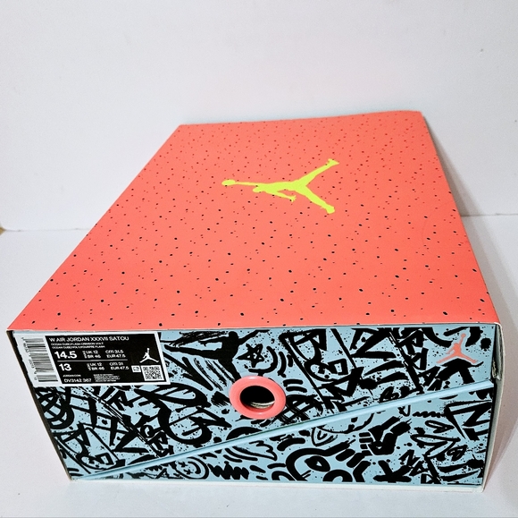 Nike Wmn Air Jordan 37 Satou - Picture 7 of 7